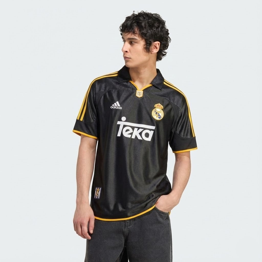 Camisa Retrô Real Madrid 1999/00 II